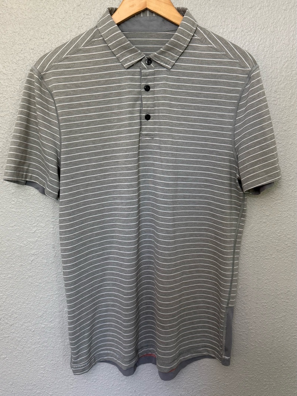 Lululemon | Metal Vent Tech / Premium Polo Shirt | Large